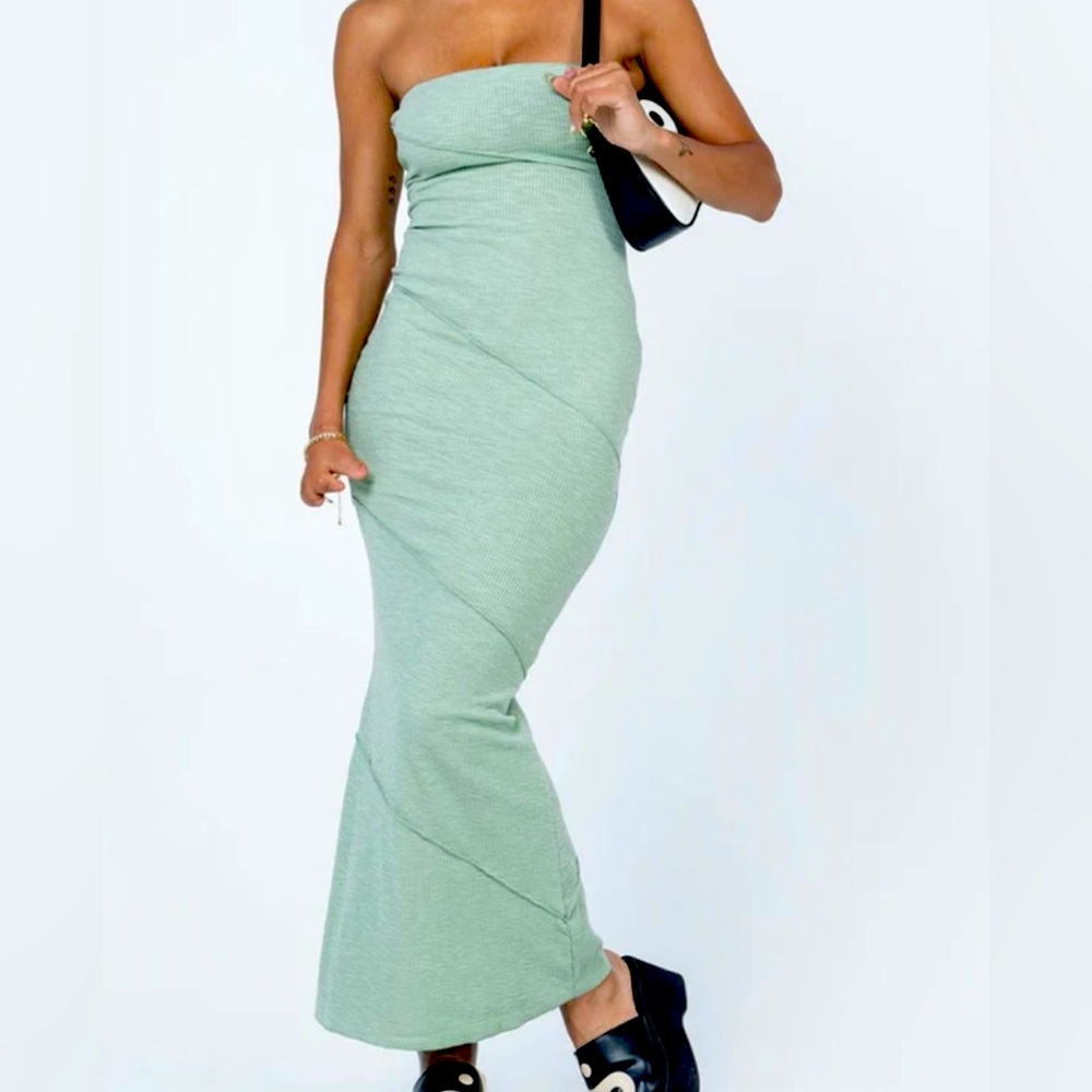 PRINCESS POLLY MIDI DRESS IN SAGE GREEN 💚